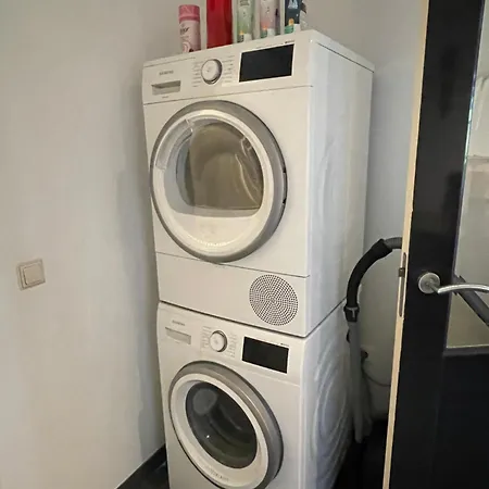 Weistraat, Heerlijke Vakantiewoning! Prachtig Gelegen In De Betuwe In Het Dorpje Tricht, Op Loopafstand De Linge Apartment